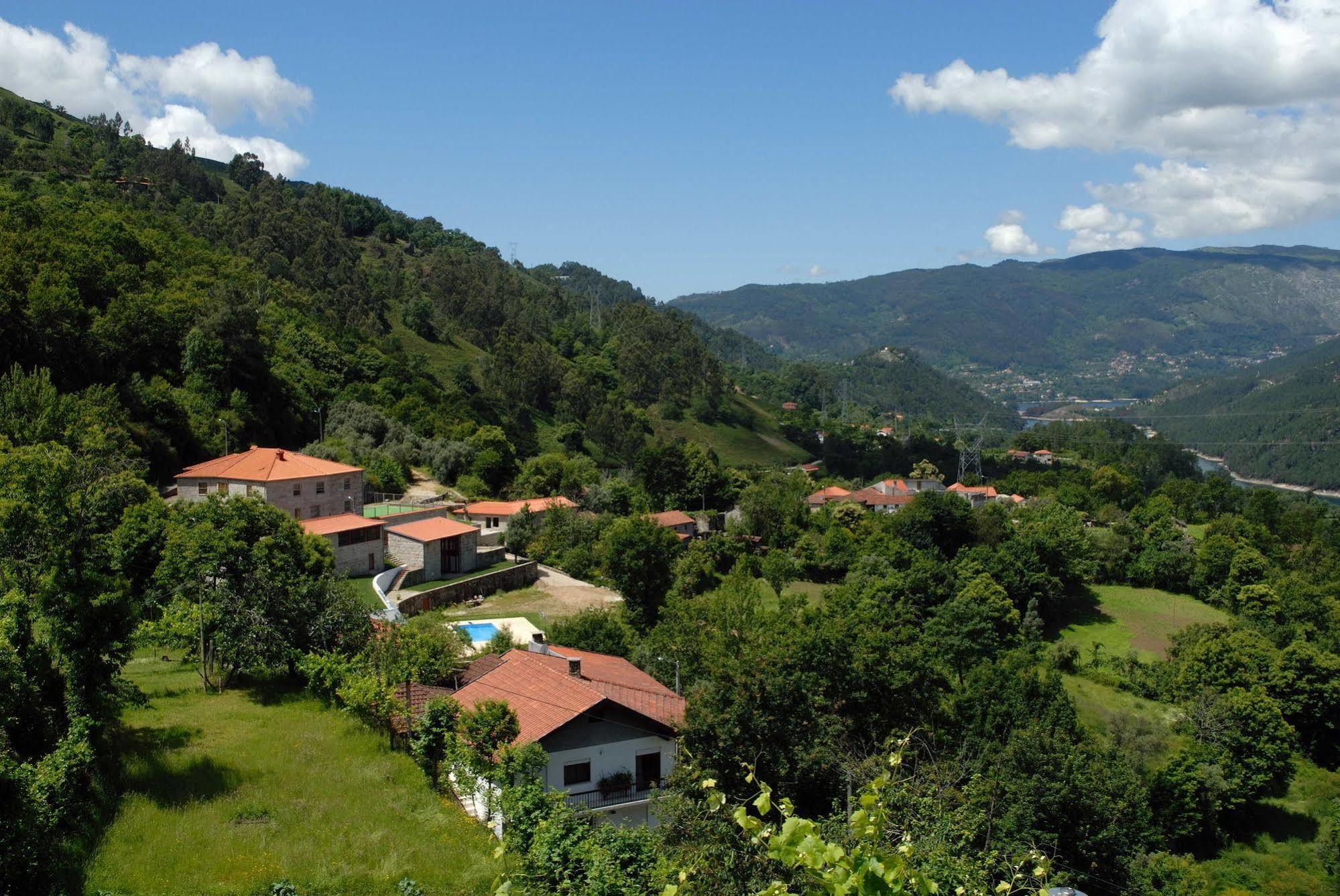 Penzion Aldeia Turistica De Louredo Vieira do Minho Exteriér fotografie