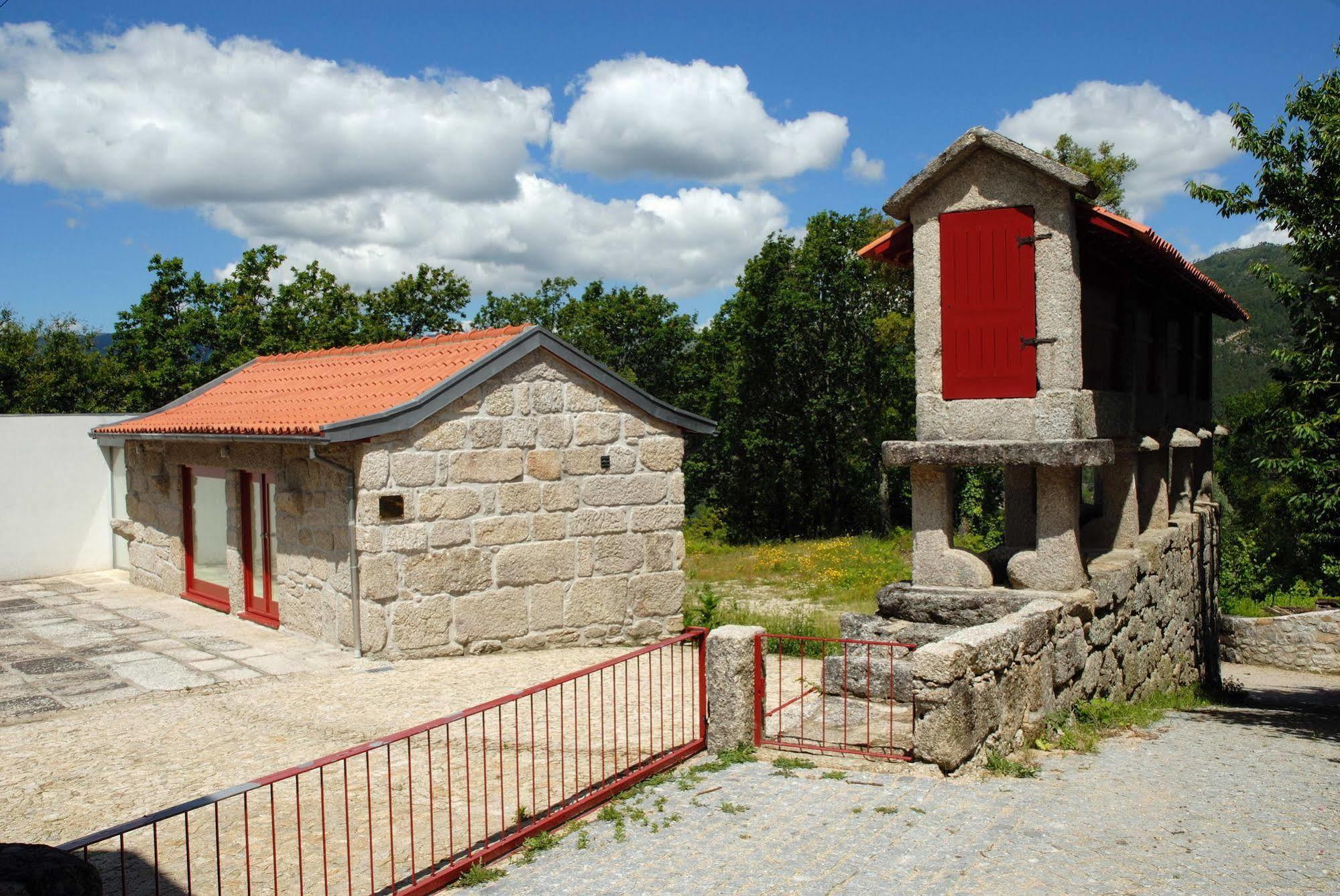 Penzion Aldeia Turistica De Louredo Vieira do Minho Exteriér fotografie